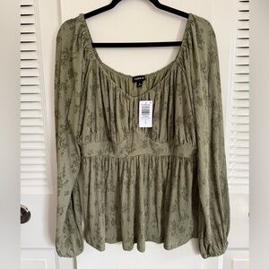 Torrid Sage Green Blouse - Size 0 (12)